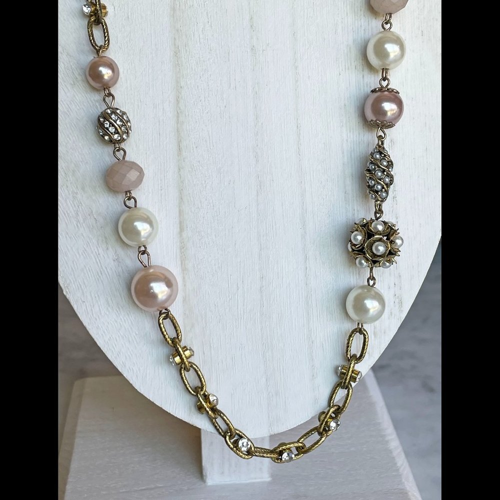 Beautiful Costume Necklace from Avenue - Elegant Assymetry